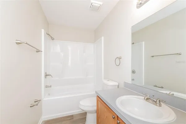 $2,325 | 133 Carlisle Court, Kissimmee, FL 34758