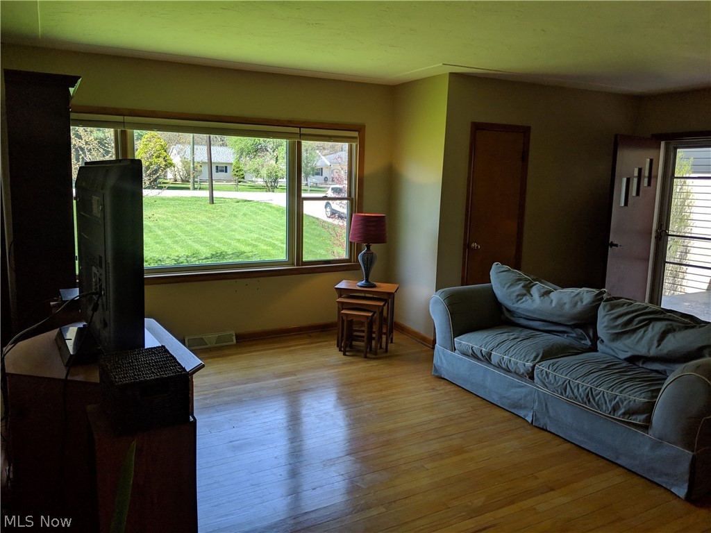 6885 Case Road North Ridgeville, OH 44039 - Photo 7 of 21