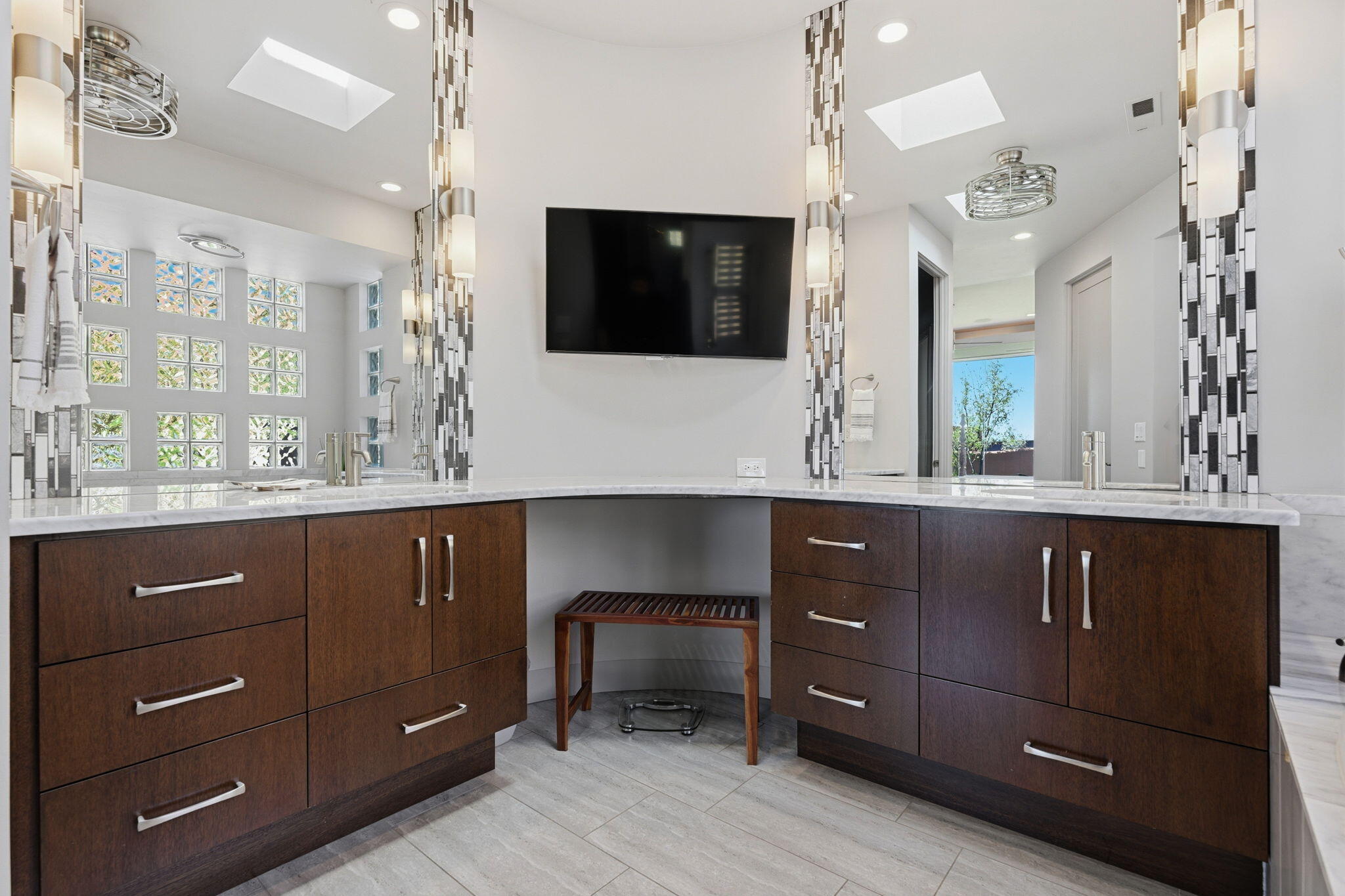 2331 West Entrada Trail, Unit 85 St. George, UT 84770 - Photo 19 of 34 Primary Bath