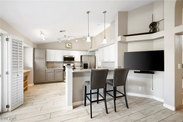 $569,000 | 1743 Stagecoach Drive, Henderson, NV 89014