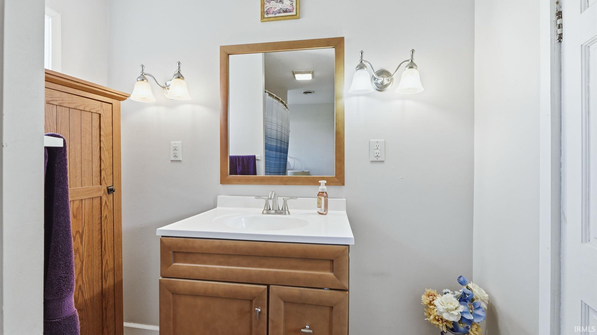 98 West Washington Street Poneto, IN 46781 - Photo 18 of 40