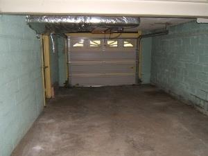 2076 Noblestown Road Pittsburgh, PA 15205 - Photo 17 of 25 Parking Lot/Garage.