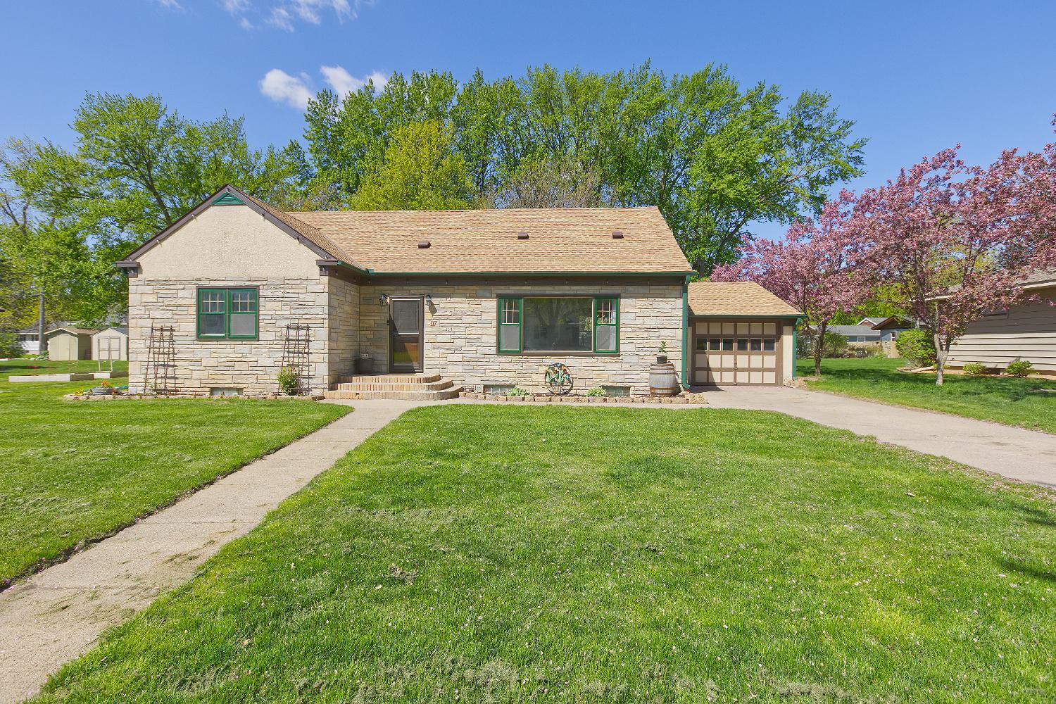 117 Fir Street South Lester Prairie, MN 55354 - Photo 1 of 48