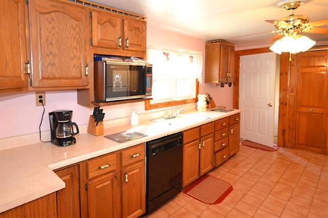 2110 Sheridan Road Fort Wayne, IN 46803 - Photo 4 of 14