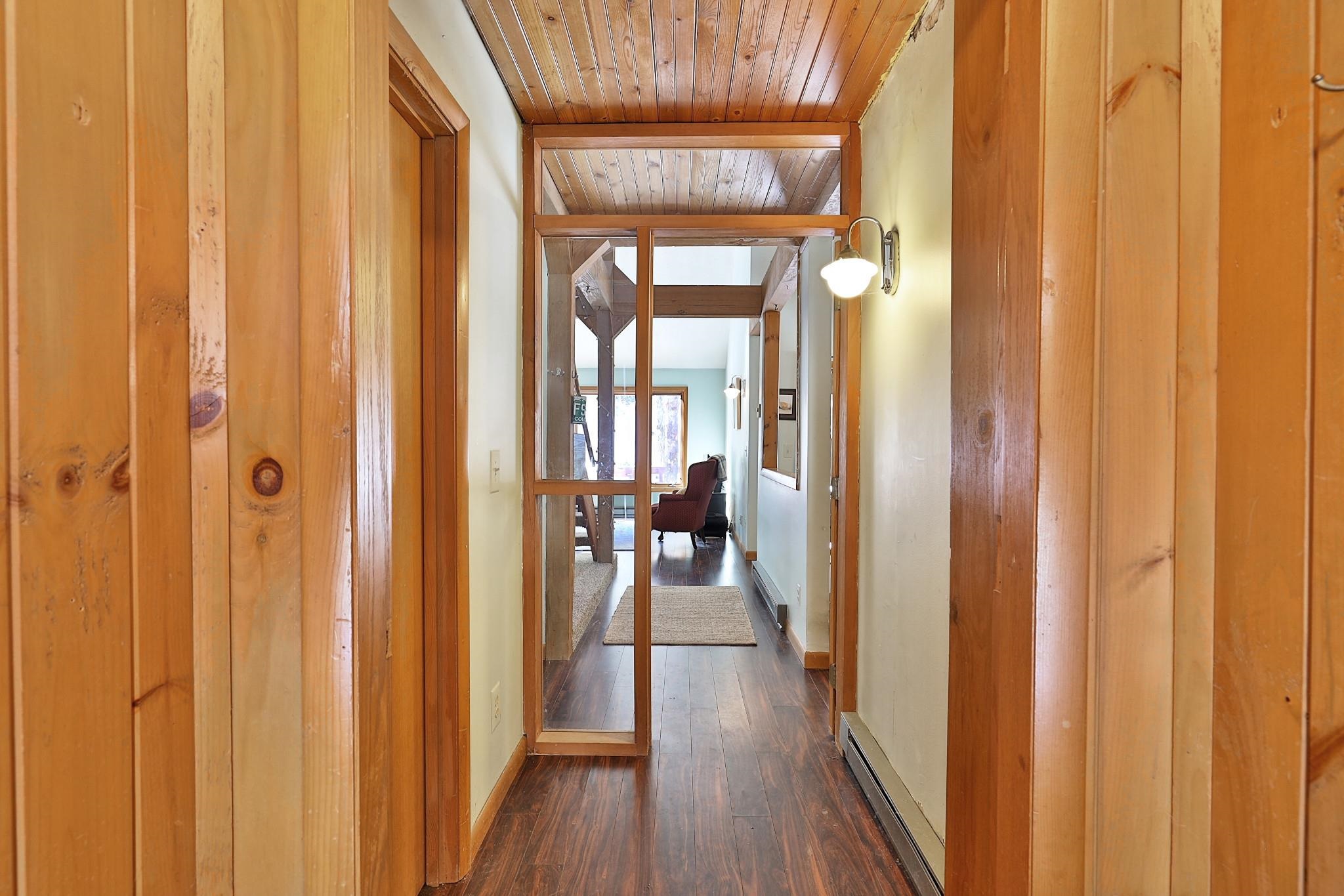 595 Main Street Chester, VT 05143 - Photo 2 of 40
