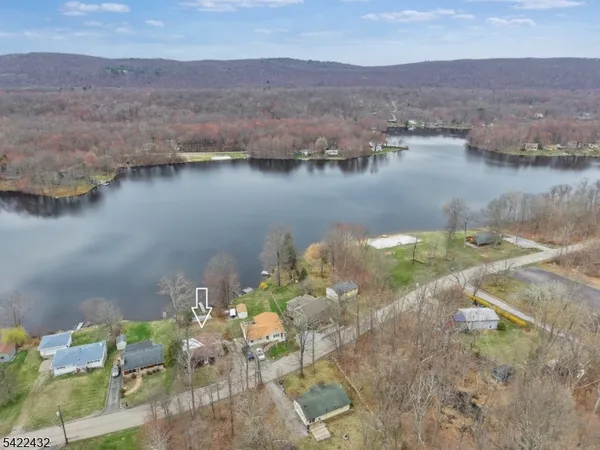 $545,000 | 40 East Shore Drive, Newton, NJ 07860