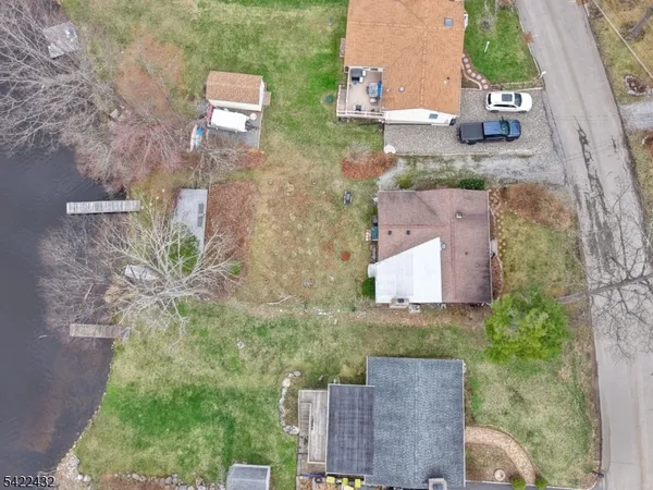 $545,000 | 40 East Shore Drive, Newton, NJ 07860