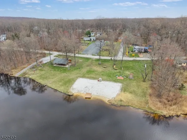 $545,000 | 40 East Shore Drive, Newton, NJ 07860