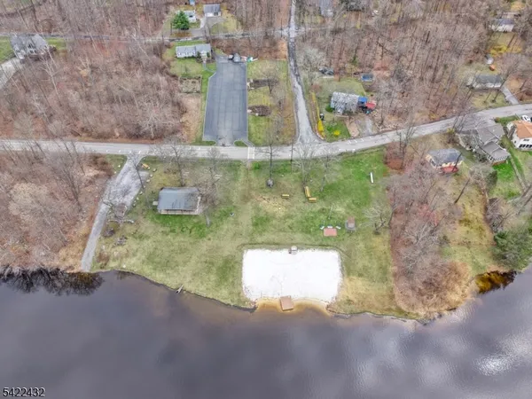 $545,000 | 40 East Shore Drive, Newton, NJ 07860