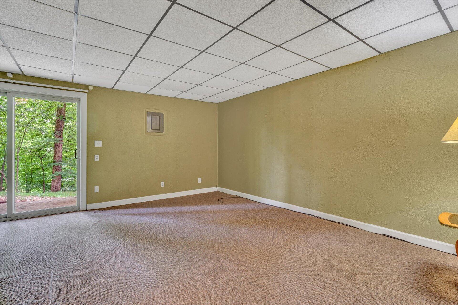 2910 Tree Swallow Road Roanoke, VA 24018 - Photo 29 of 36 a view of a room with a large window