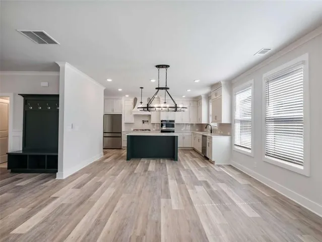 $722,900 | 4437 Hosch Reserve Drive, Buford, GA 30519