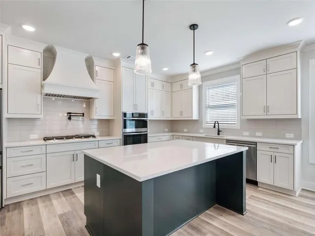 $722,900 | 4437 Hosch Reserve Drive, Buford, GA 30519