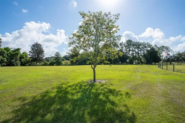 $450,000 | 42415 Big Oak Road, Altoona, FL 32702