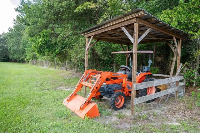 $450,000 | 42415 Big Oak Road, Altoona, FL 32702