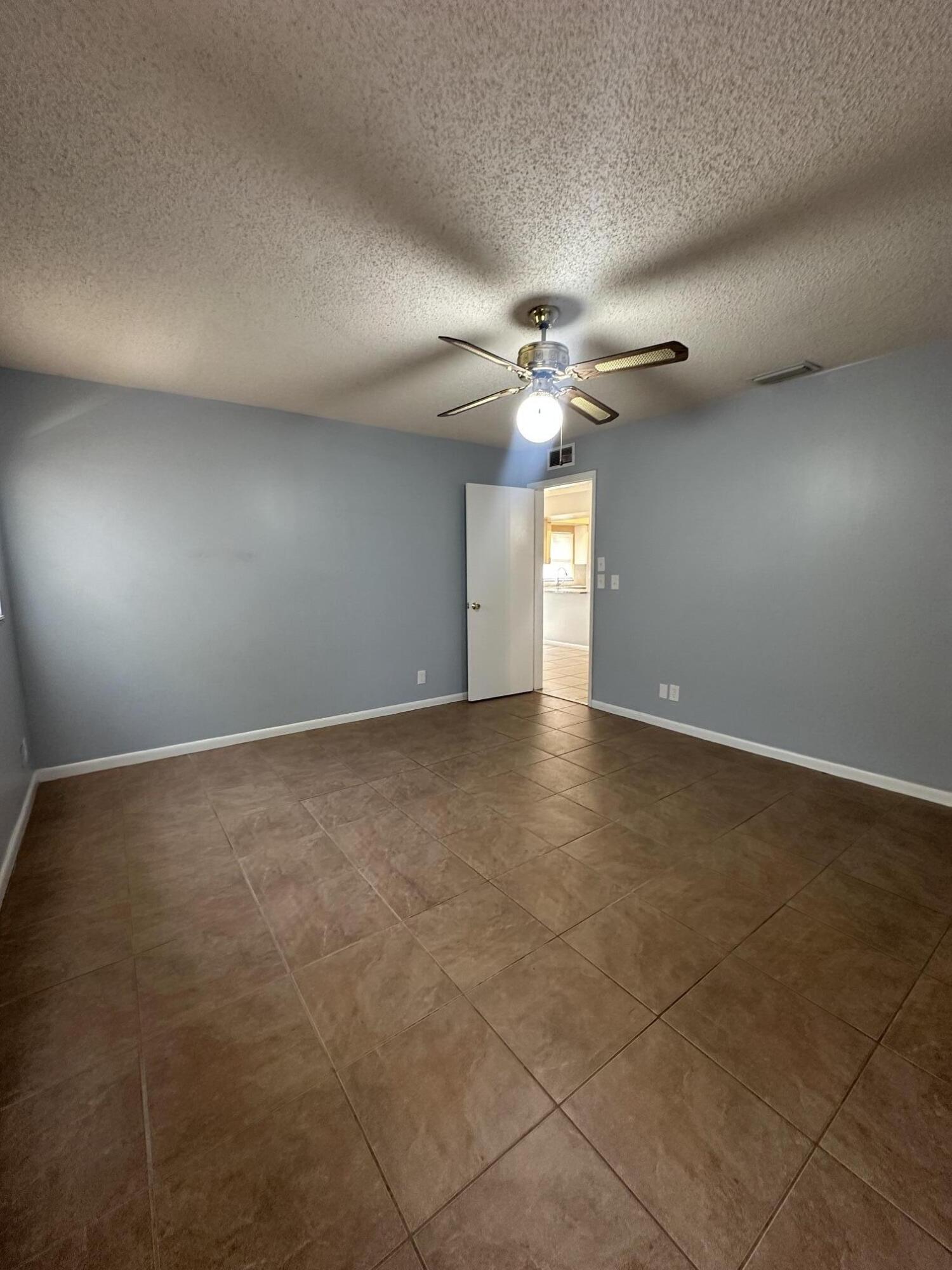 641 West 9th Street, Unit 2 Riviera Beach, FL 33404 - Photo 8 of 17 IMG_0973