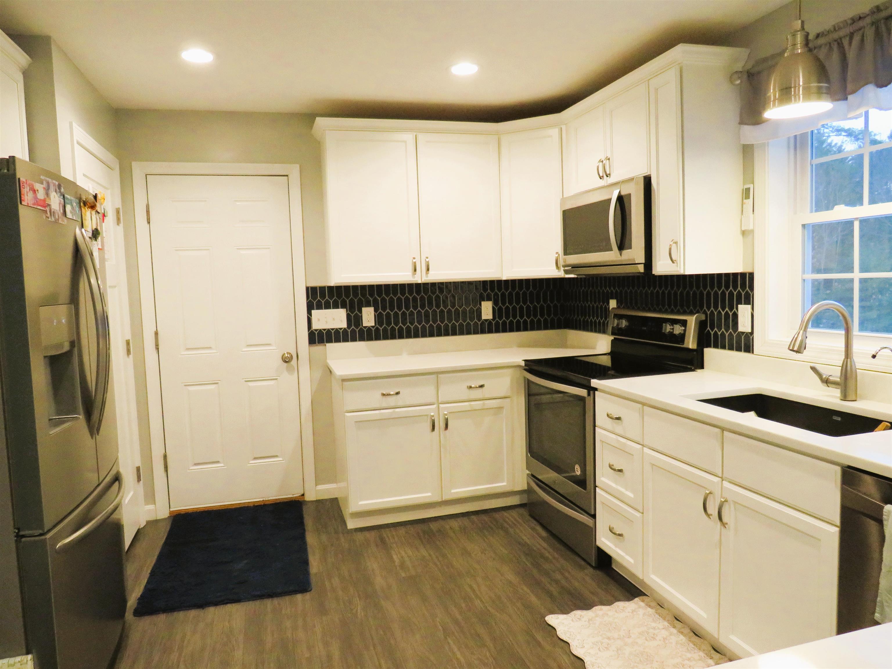 22 Merrill Drive Bennington, NH 03442 - Photo 23 of 55