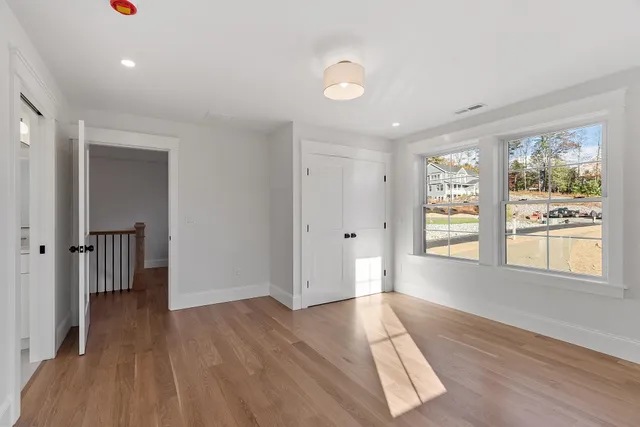 $1,879,500 | 18 Sprague Mill Road, Bedford, NH 03110