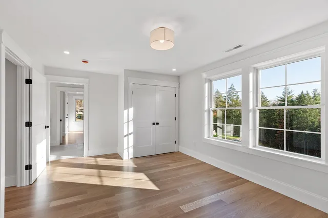 $1,879,500 | 18 Sprague Mill Road, Bedford, NH 03110