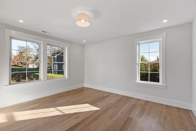 $1,879,500 | 18 Sprague Mill Road, Bedford, NH 03110