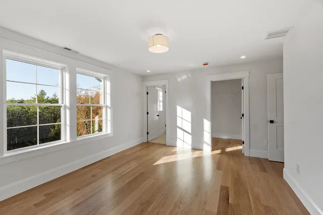 $1,879,500 | 18 Sprague Mill Road, Bedford, NH 03110