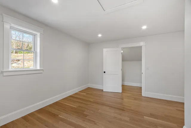 $1,879,500 | 18 Sprague Mill Road, Bedford, NH 03110