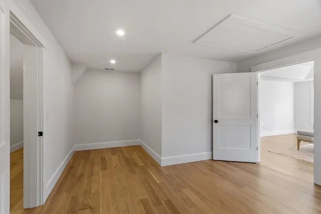 $1,879,500 | 18 Sprague Mill Road, Bedford, NH 03110