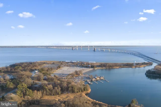 $750,000 | 876 Shore Acres Road, Arnold, MD 21012
