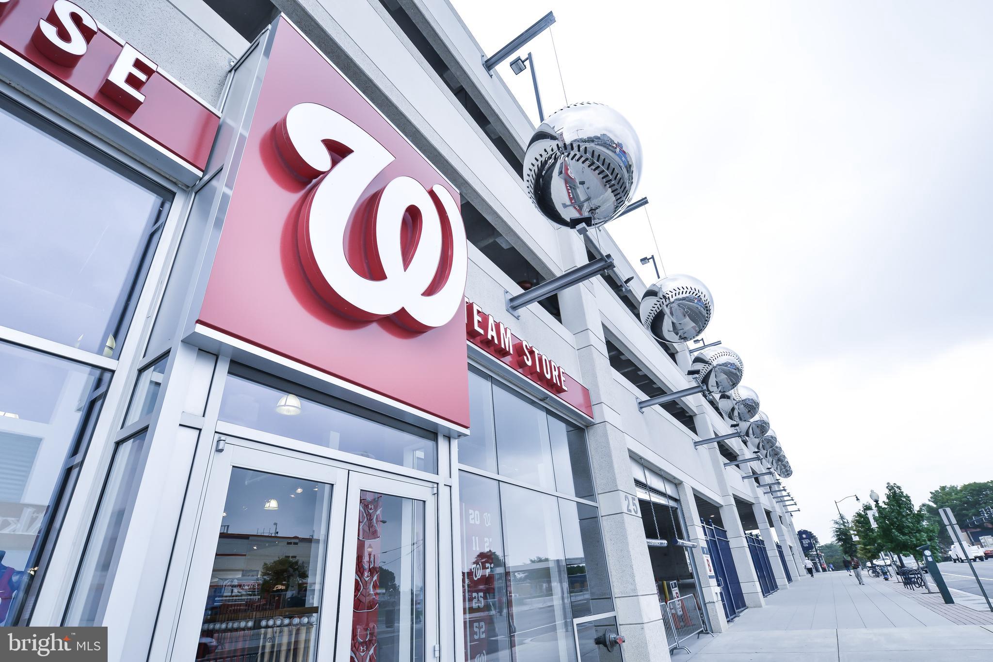 410 L Street Southeast Washington, DC 20003 - Photo 33 of 35