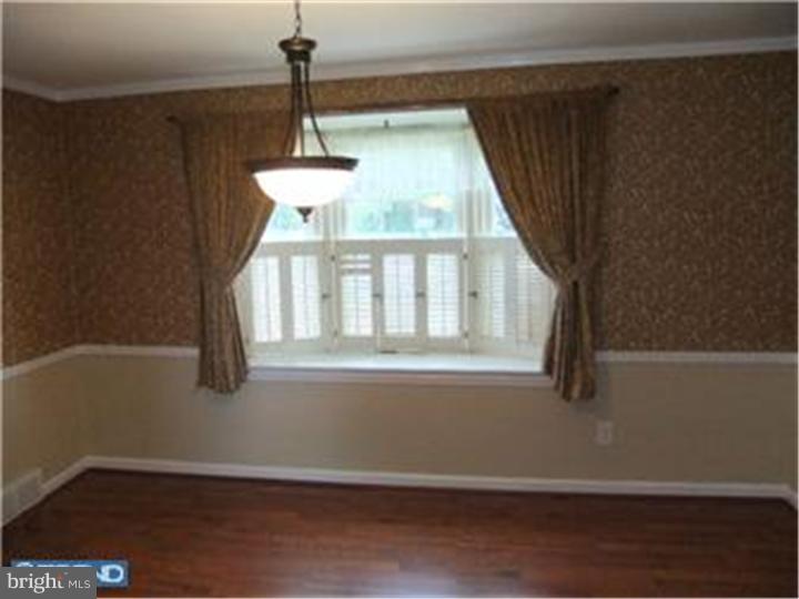 581 Valley View Road Springfield, PA 19064 - Photo 3 of 13