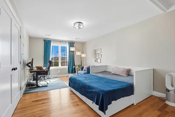 $5,500 | 279 West Central Street, Unit B, Natick, MA 01760