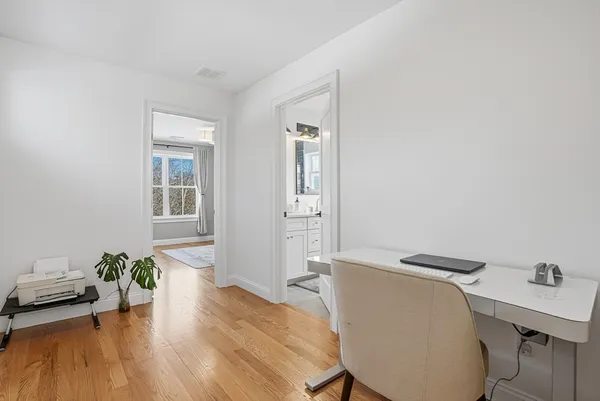 $5,500 | 279 West Central Street, Unit B, Natick, MA 01760