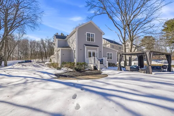 $5,500 | 279 West Central Street, Unit B, Natick, MA 01760