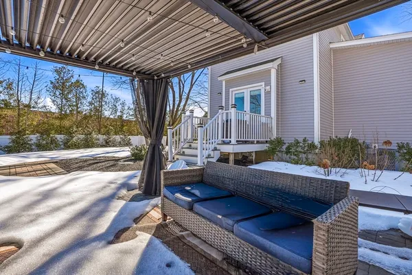 $5,500 | 279 West Central Street, Unit B, Natick, MA 01760