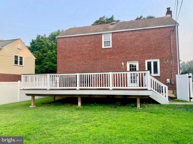 216 Wickford Road Havertown, PA 19083 - Photo 13 of 29 Charming brick home with spacious deck.