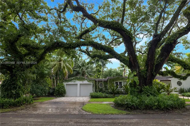$2,450,000 | 9105 Northeast 5th Avenue, Miami Shores, FL 33138