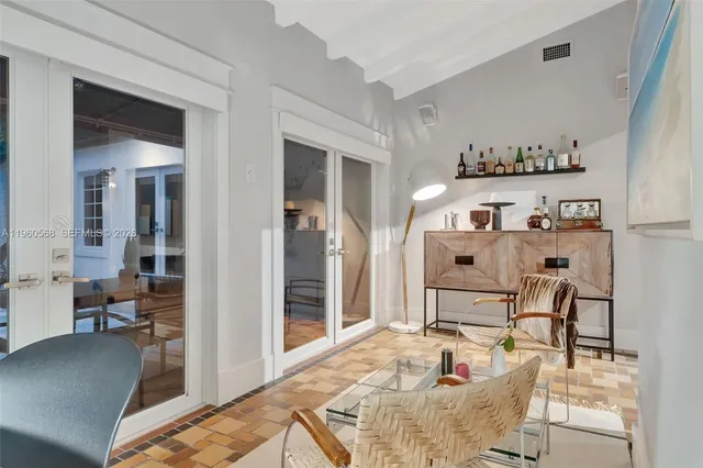 $2,450,000 | 9105 Northeast 5th Avenue, Miami Shores, FL 33138