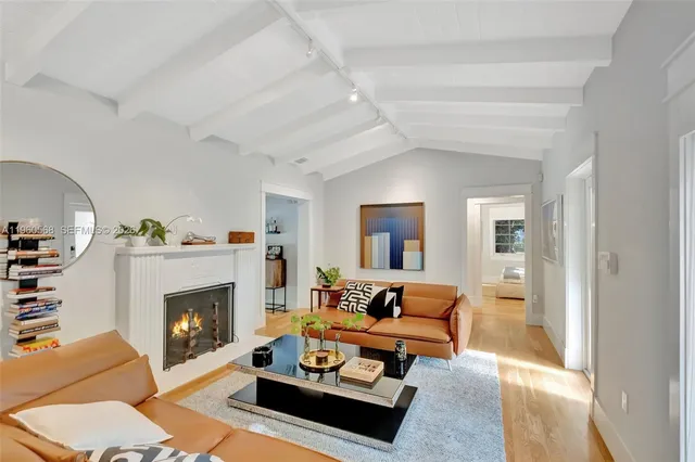 $2,450,000 | 9105 Northeast 5th Avenue, Miami Shores, FL 33138