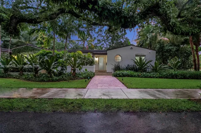 $2,450,000 | 9105 Northeast 5th Avenue, Miami Shores, FL 33138