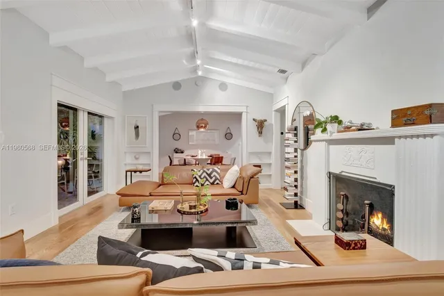 $2,450,000 | 9105 Northeast 5th Avenue, Miami Shores, FL 33138