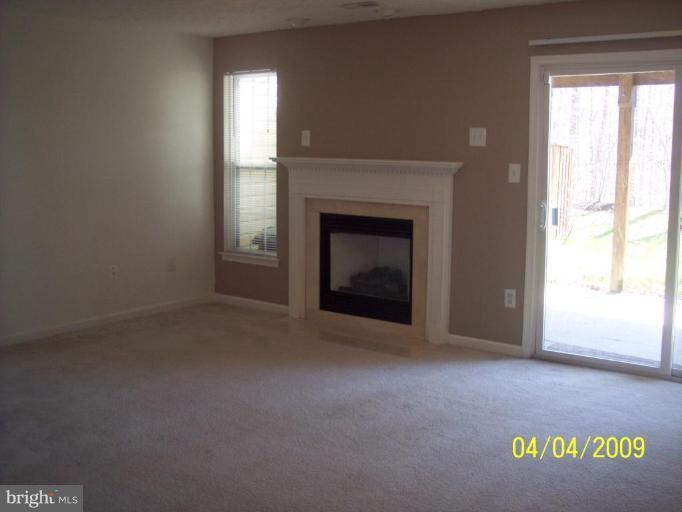 2656 Summers Ridge Drive Odenton, MD 21113 - Photo 7 of 17 Family Room