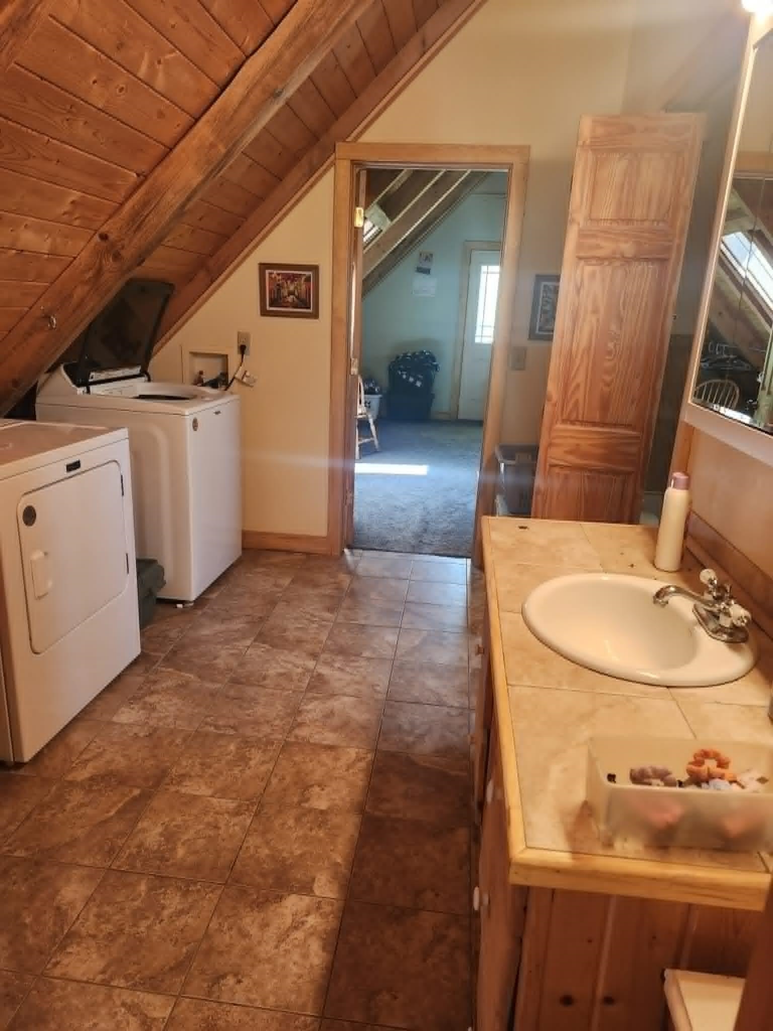 27468 County Road South Cazenovia, WI 53924 - Photo 15 of 37