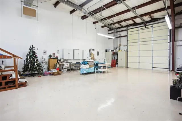 $1,250,000 | 15555 South Moonlight Road, Olathe, KS 66061