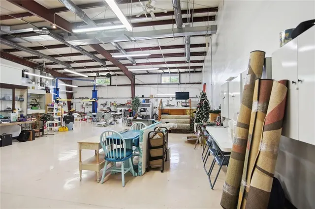 $1,250,000 | 15555 South Moonlight Road, Olathe, KS 66061