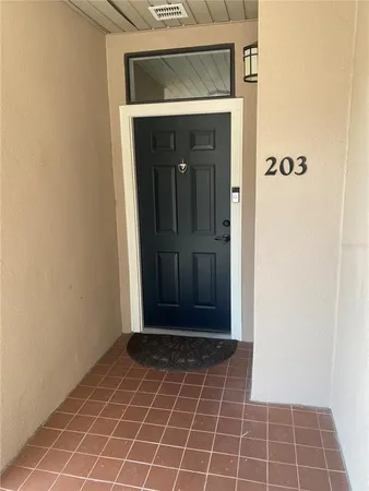 $1,500 | 20 Southwest 6th Street, Unit 203, Gainesville, FL 32601