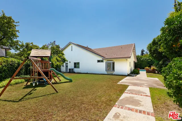 $3,190,000 | 17341 Cumpston Street, Encino, CA 91316