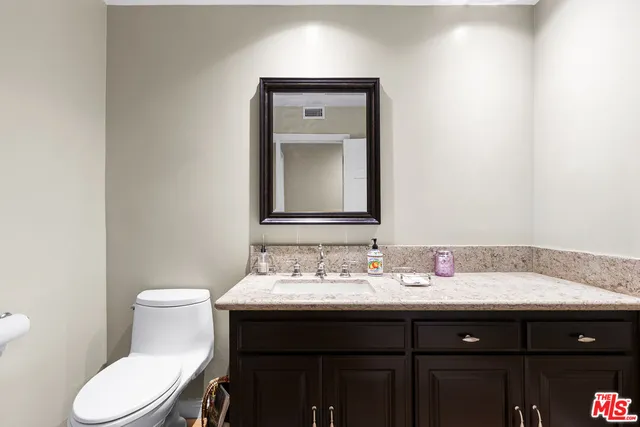 $3,190,000 | 17341 Cumpston Street, Encino, CA 91316