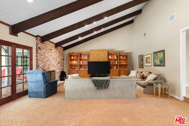 $3,190,000 | 17341 Cumpston Street, Encino, CA 91316