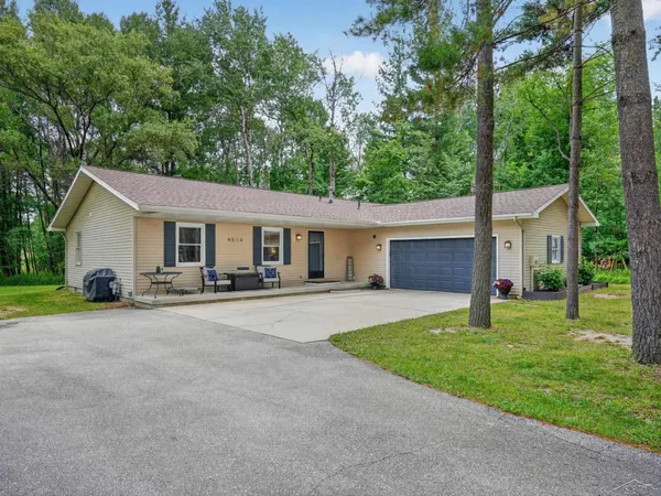 $239,000 | 4514 West Salisbury Drive, Gladwin, MI 48624