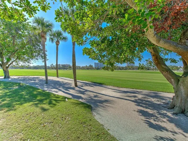 $8,000 | 2377 Harbour Oaks Drive, Longboat Key, FL 34228