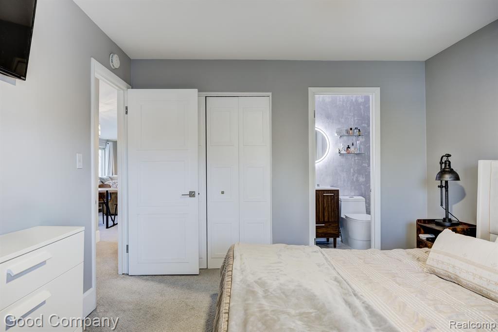 946 North Adams Road, Unit 7 Birmingham, MI 48009 - Photo 13 of 24